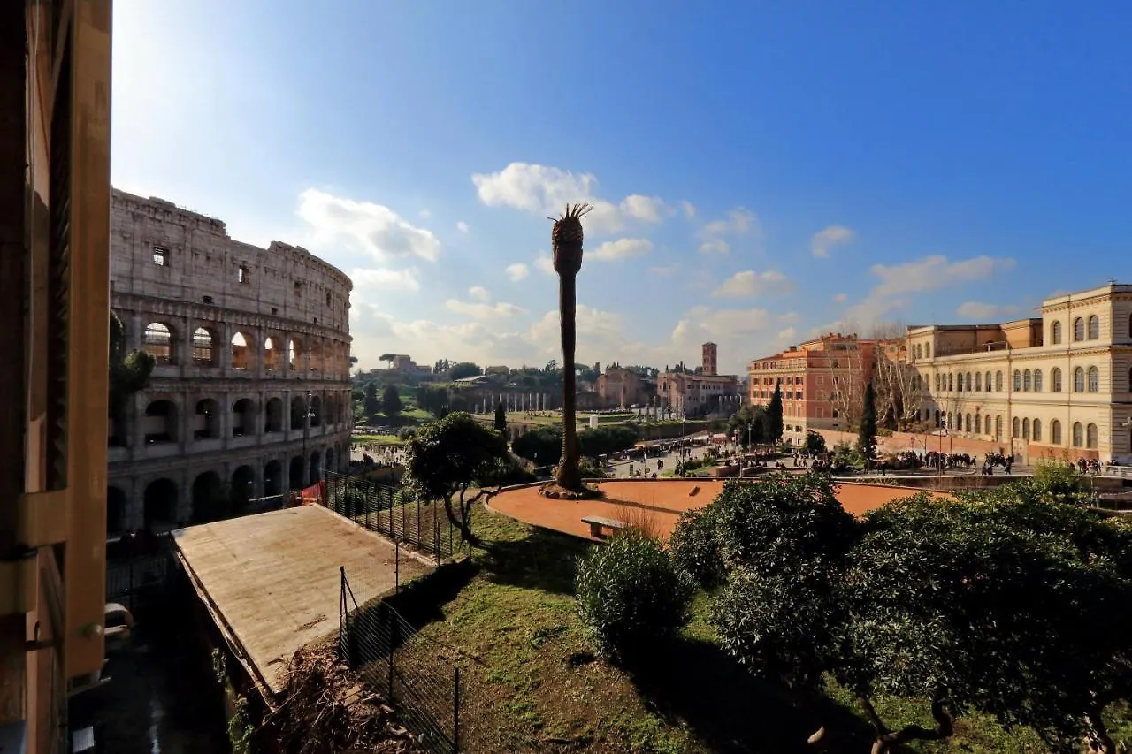 Romance Al Colosseo 2 Ιταλία